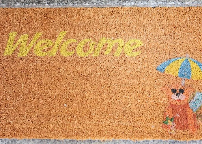 Woof & Sun إسموريز